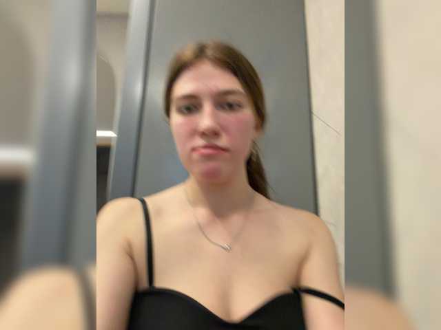 Alinagilberd03 live webcam show