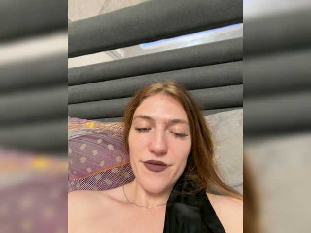 Alinagilberd03 live cam on BongaCams