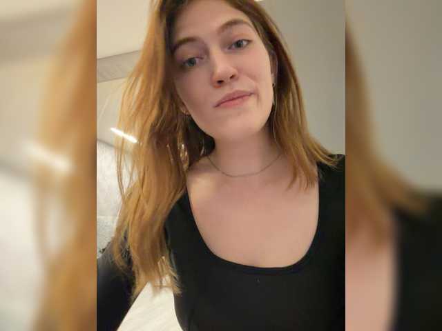 Alinagilberd03 live cam on BongaCams