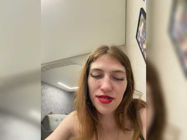 Alinagilberd03 live cam on BongaCams