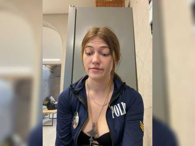 Alinagilberd03 live cam on BongaCams