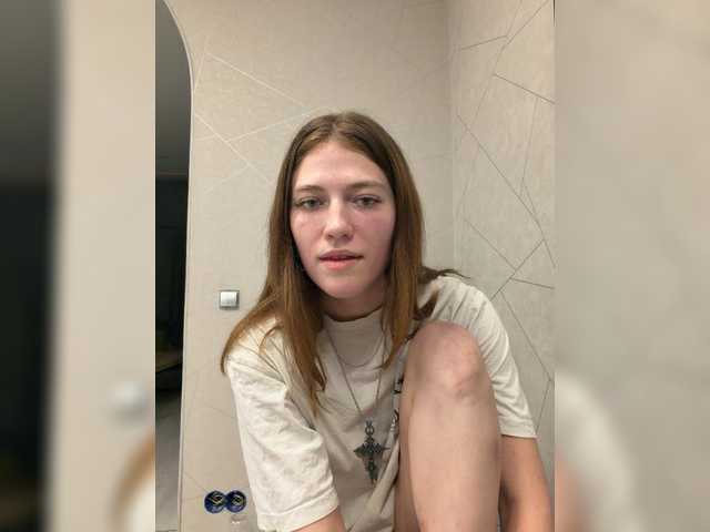 Alinagilberd03 live cam on BongaCams
