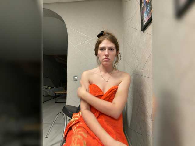 Alinagilberd03 live cam on BongaCams