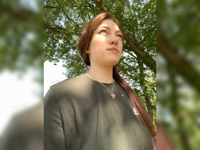 Alinagilberd03 live cam