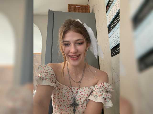 Alinagilberd03 live cam on BongaCams