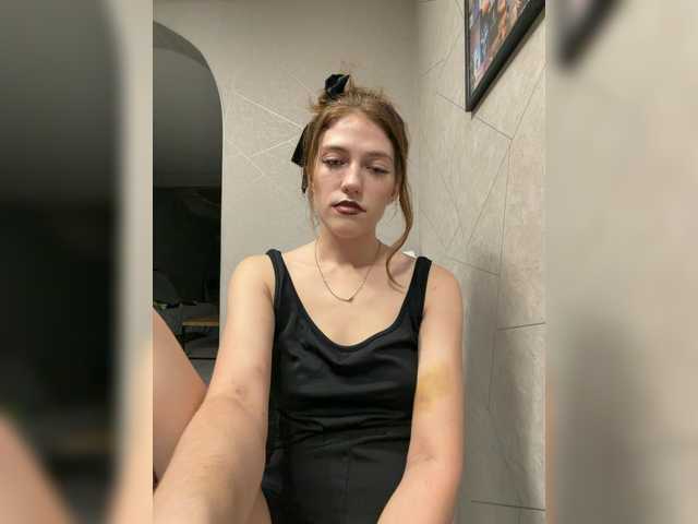 Alinagilberd03 live cam on BongaCams