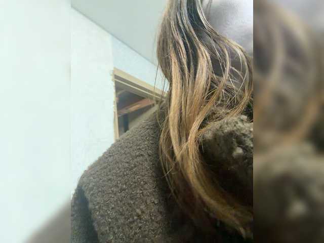 Alinagilberd03 live cam on BongaCams