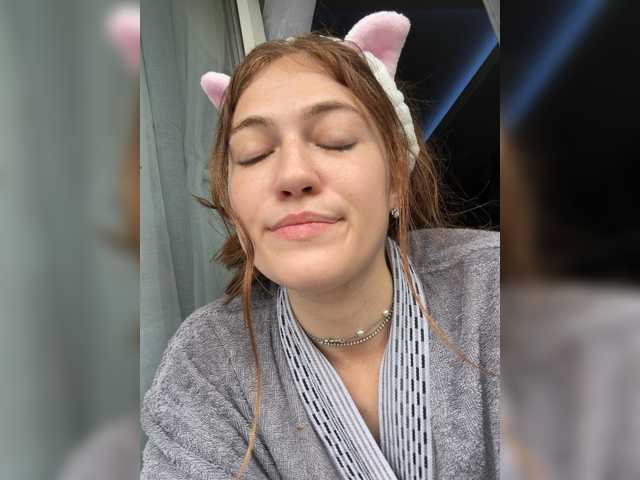 Alinagilberd03 live cam on BongaCams