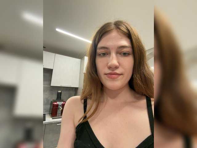  Alinagilberd03 chat room