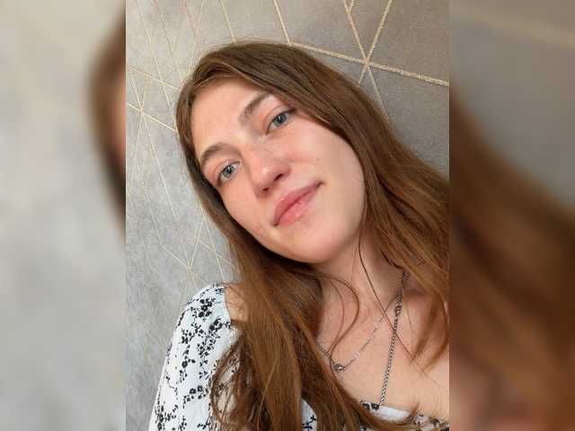 Alinagilberd03 live cam on BongaCams