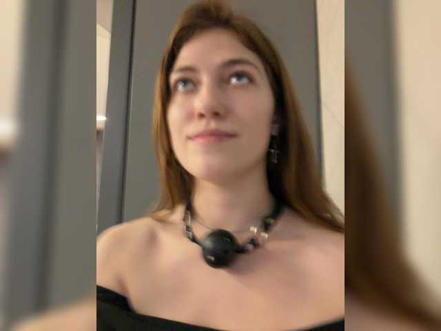 Alinagilberd03 live cam on BongaCams