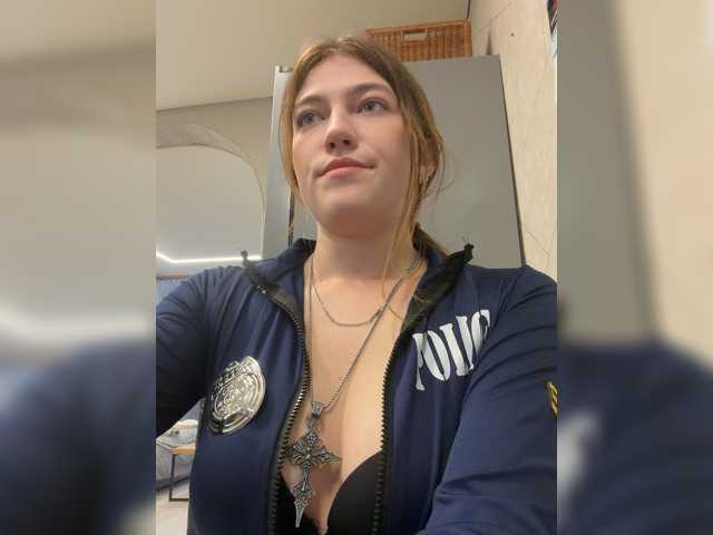 Alinagilberd03 live cam on BongaCams