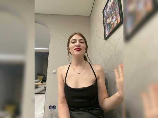 Alinagilberd03 live cam on BongaCams