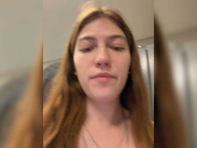Alinagilberd03 live cam on BongaCams