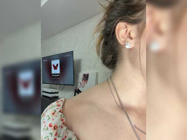 Alinagilberd03 live cam on BongaCams