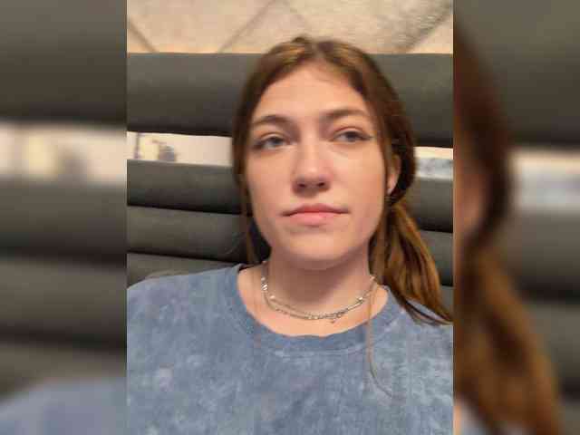 Alinagilberd03 webcam