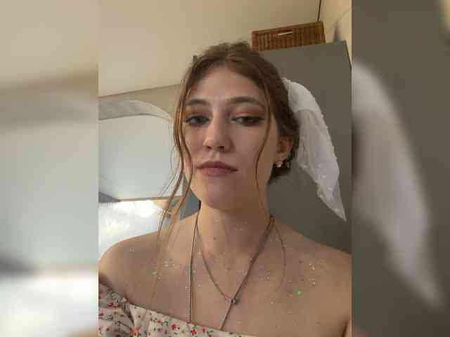 Alinagilberd03 webcam
