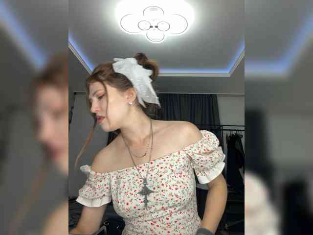 Alinagilberd03 webcam