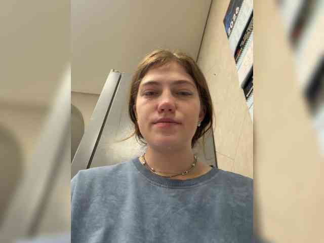 Alinagilberd03 webcam