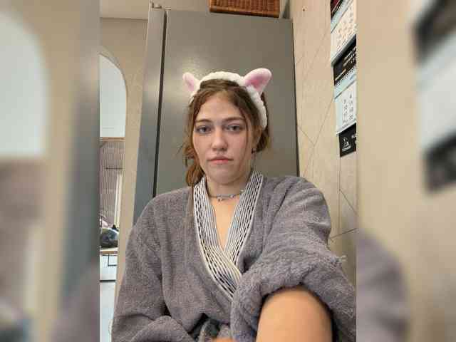 Alinagilberd03 webcam