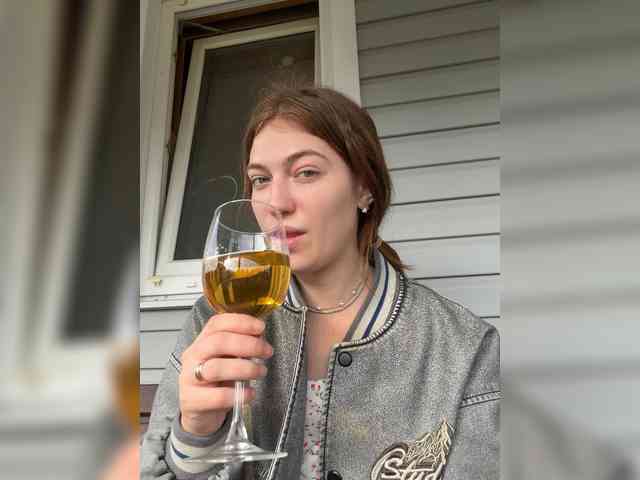 Alinagilberd03 webcam