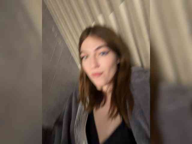 Alinagilberd03 webcam