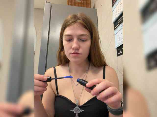 Alinagilberd03 webcam
