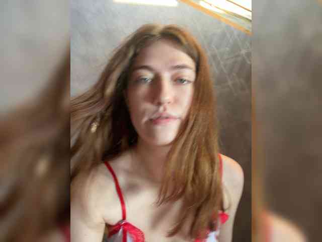 Alinagilberd03 webcam