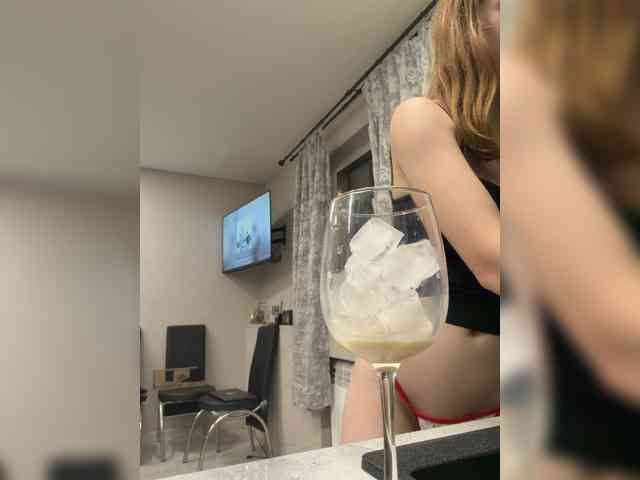 Alinagilberd03 webcam