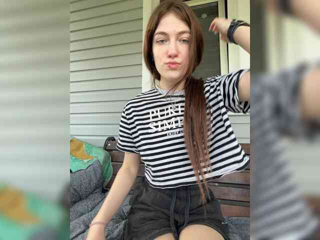 Alinagilberd03 webcam