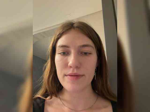 Alinagilberd03 webcam