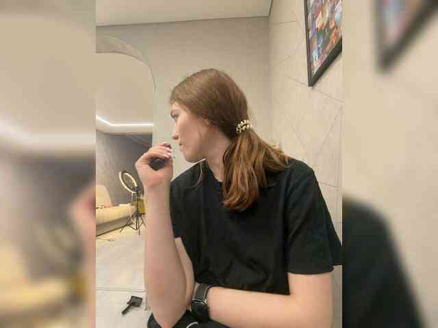 Alinagilberd03 webcam