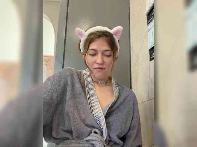 Alinagilberd03 webcam