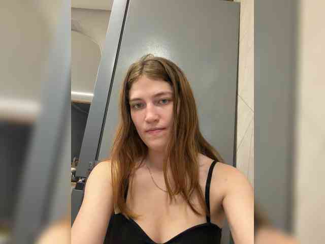 Alinagilberd03 webcam