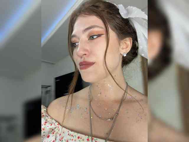 Alinagilberd03 webcam