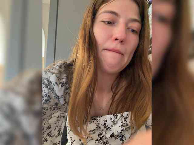 Alinagilberd03 webcam