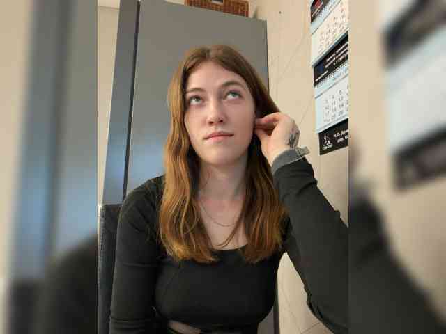 Alinagilberd03 webcam