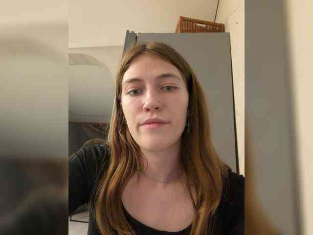 Alinagilberd03 webcam