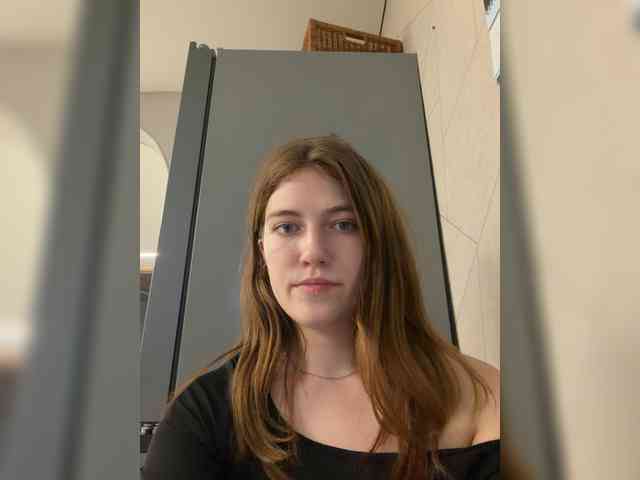 Alinagilberd03 webcam