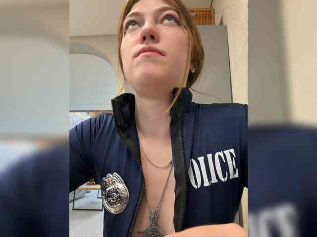 Alinagilberd03 webcam