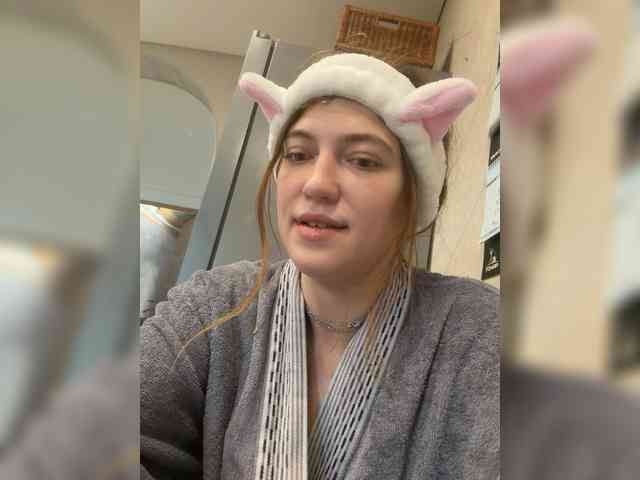 Alinagilberd03 webcam