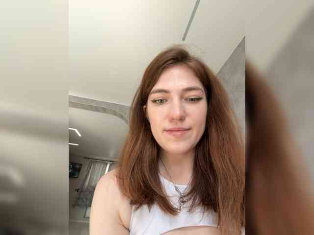 Alinagilberd03 webcam