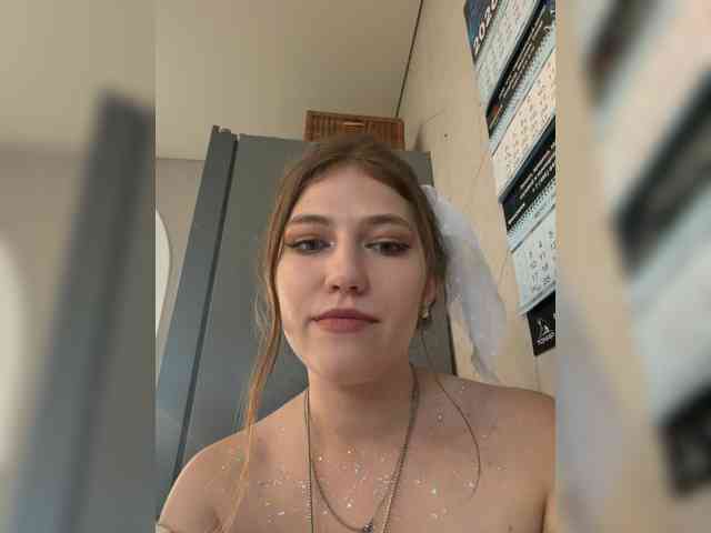 Alinagilberd03 webcam