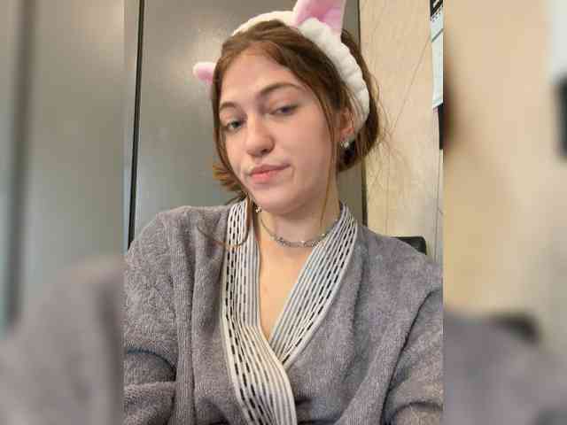 Alinagilberd03 webcam