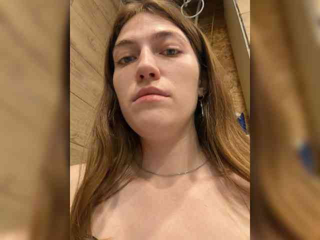 Alinagilberd03 webcam