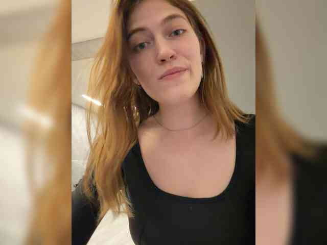Alinagilberd03 webcam