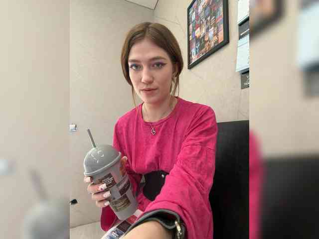 Alinagilberd03 webcam
