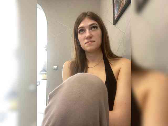 Alinagilberd03 webcam
