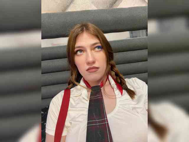 Alinagilberd03 webcam