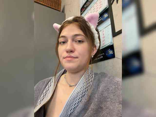 Alinagilberd03 webcam
